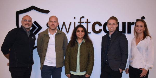 Swiftcourts styrelse och VD:ar på rad, inklusive nya investeraren XVC Tech representerad av Aneri Merchant